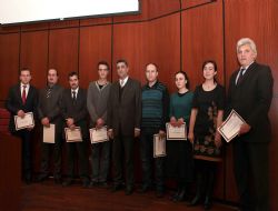 A.Ü.'den başarıya ödül